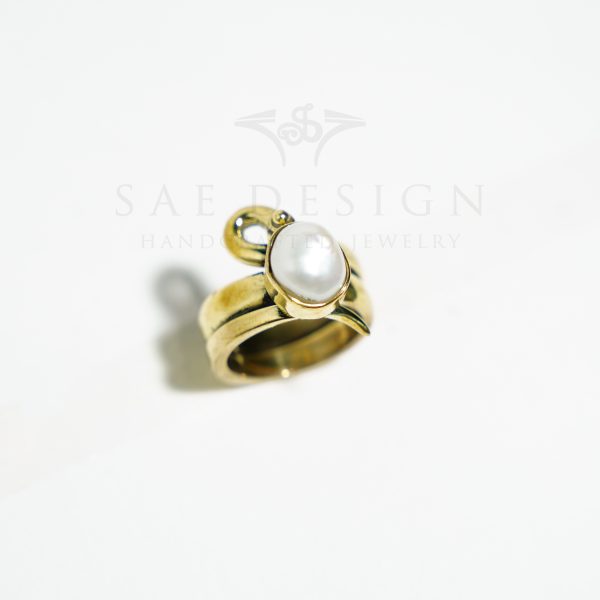 Perle Cristalline Ring