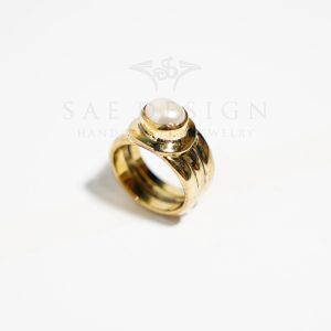 River Pearl Ring