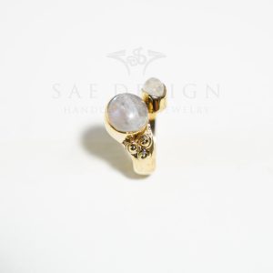 SAE-71 Moon Kiss Ring