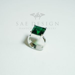 SAE-27 Moonelle Ring