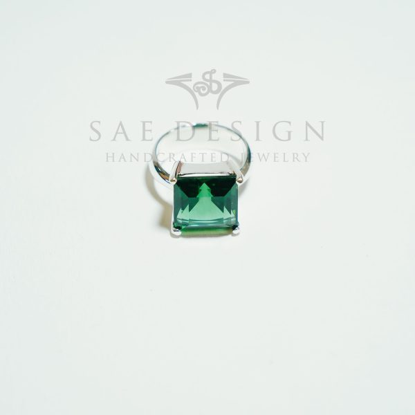Moonelle Ring