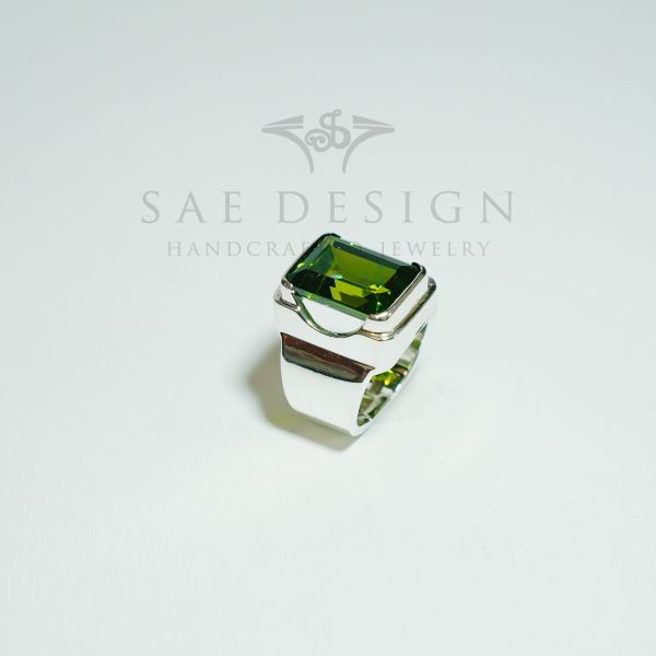 Calyra Ring